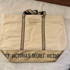 NWOT Victoria’s Secret Gold Glitter Sparkle Carryall Tote Shoulder Bag Overnight